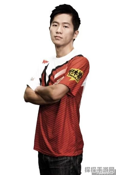 FIFA Online3 4-2-4阵型最强球员配置全解析