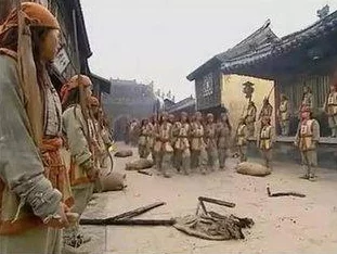 天国拯救2深度解析，真实世界的自由探索与战斗革新引领手游新风潮