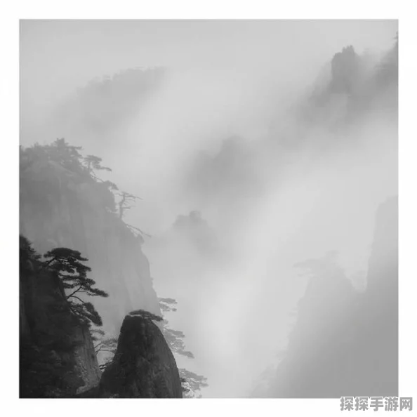 烟雨江湖酷炫霜华长衫时装轻松获取秘籍