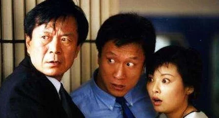 重返未来1999机会主义结业全方位策略指南，解锁通关新成就的秘籍