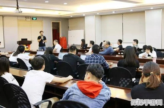 热血江湖手游，经典再现，热血重燃