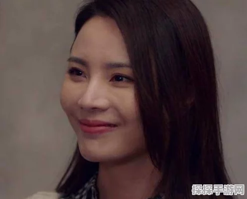 原神申鹤绝美表情包风靡网络，泪眼朦胧展现别样风情
