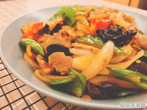 天涯明月刀手游玩家必备，揭秘小炒鲍鱼的美味制作秘籍