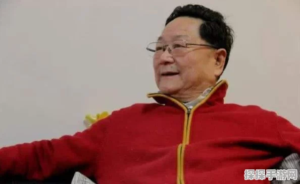 流放之路手游，全面解析如何查看角色信息