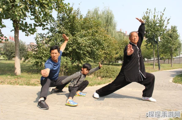 阴阳师手游资讯，解锁足迹成就奖励的详细步骤与秘籍指南