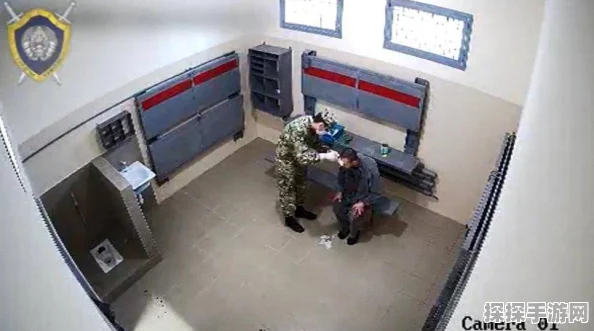 撰写关于流放之路手游资讯的指令，我们需要细致规划每一步，以确保信息的准确性和资讯的吸引力。以下是根据流放之路视角拉远撰写的详细手游资讯指令
