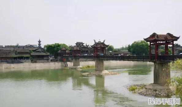 手游资讯，揭秘世界之外山间公馆通关攻略大全及最新动态