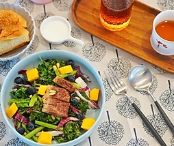 恋与制作人健身食谱大揭秘，健康饮食与健身训练的完美融合
