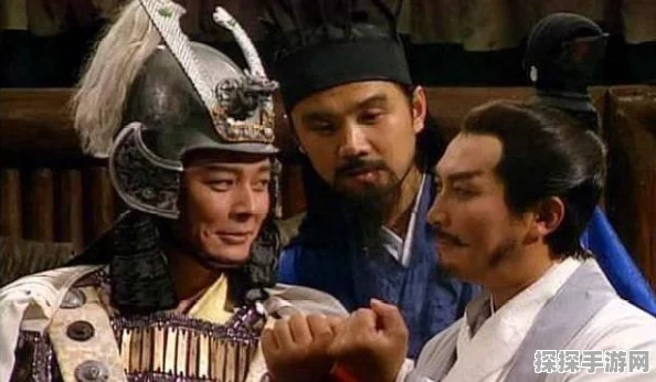 三国志战略版赤壁弓T级评价，深度战术解析与实战攻略
