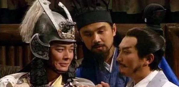 三国志战略版赤壁弓T级评价，深度战术解析与实战攻略