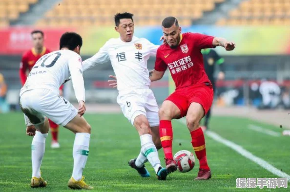 FIFA Online 3手游深度攻略，球队实力与球员性能全解析