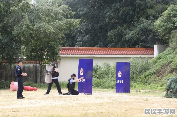 吃鸡王者精英，全新版本震撼上线，热血竞技再升级！