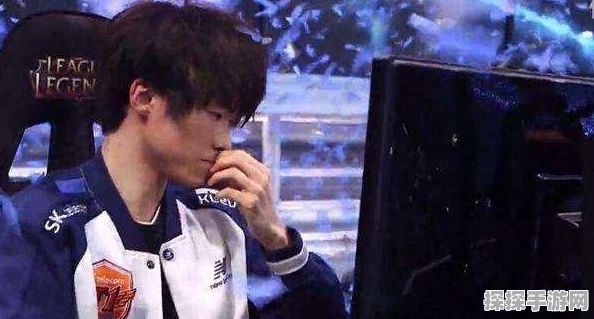 LOL传奇选手Faker泪洒赛场，再现职业精神光辉